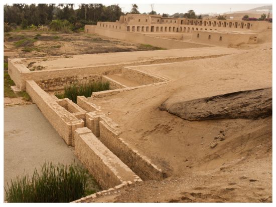 パチャカマック遺跡＋バランコ地区半日ツアー＜混載／英語ガイド／リマ発＞