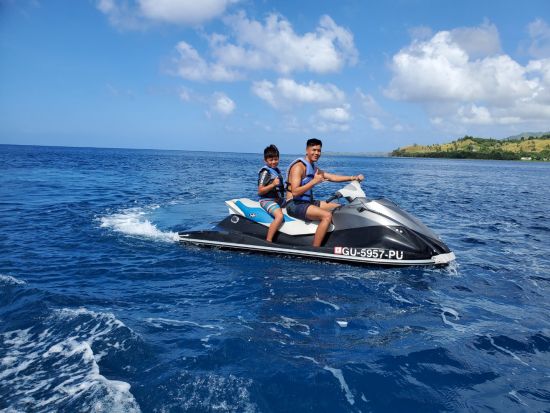 ジェットスキーで行く！ビキニアイランドツアー＜ホテル送迎可／英語アシスタント＞