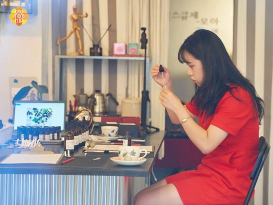 韓国で話題の体験♪「Excusezmo」で自分好みのオリジナル香水作り体験＜約2時間／狎鷗亭沙・新沙＞
