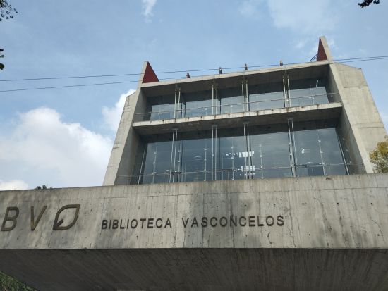 メキシコシティ市内観光＋ローカル市場半日観光ツアー＜午前／混載／日本語ガイド／メキシコシティ発＞