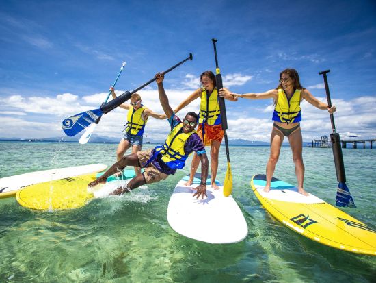 マラマラ島まるごとビーチクラブ「マラマラビーチクラブ」で過ごす終日贅沢時間　到着したら自由時間＜送迎付き／デナラウ港発＞