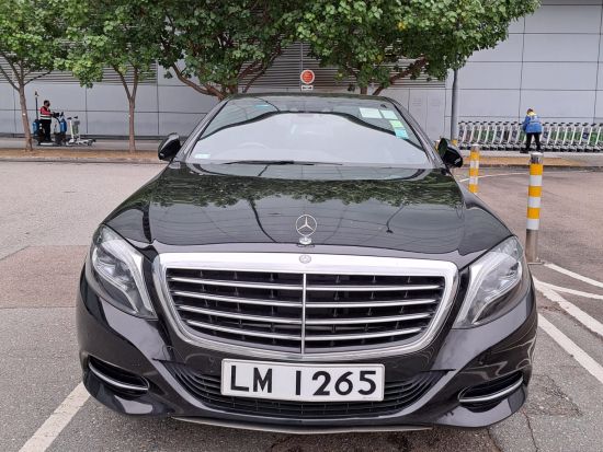 【空港送迎】香港国際空港 ⇔ 香港市内 ＜貸切／定員4名／日本語ガイド付きプランあり＞