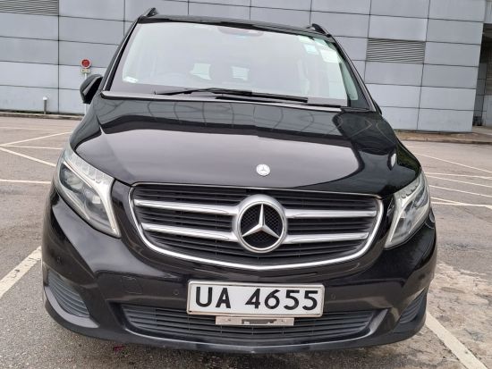 【空港送迎】香港国際空港 ⇔ 香港市内 ＜貸切／最大6名／日本語ガイド付きプランあり＞