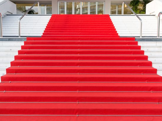 France_Cannes_Palace of Festivals and Congresses of Cannes_Red carpet_pixta_59924439_M