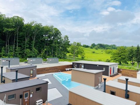 【貸切棟利用】サウナ日帰り体験プラン　十勝帯広市で楽しむ日本最大級のコンテナサウナで本場フィンランドを疑似体験プラン　サウナは水着着用なので男女一緒に参加可。