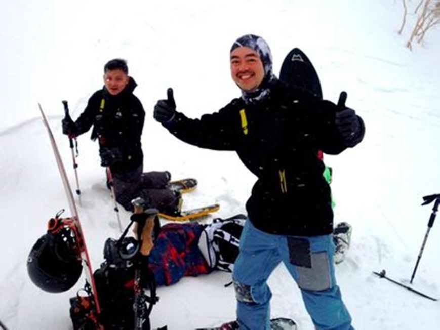 富良野 三段山バックカントリー 最高のパウダースノーと3段の急勾配を