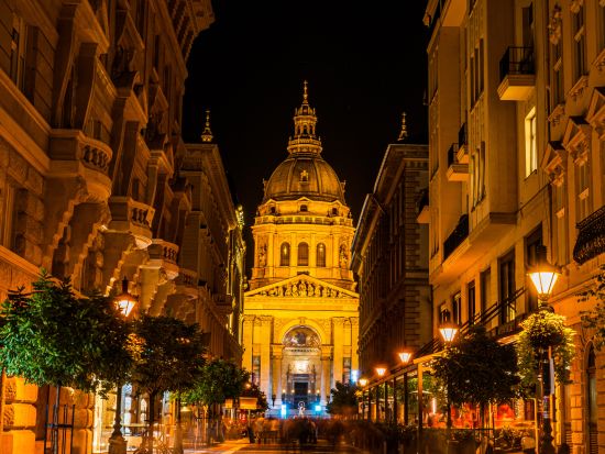 気軽に楽しむ！聖イシュトバーン大聖堂 オルガン・コンサート＜5～11月／木曜日／夜／ブダペスト発＞