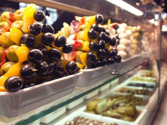 マドリード グルメウォーキングツアー　カラマリサンドにスパニッシュオムレツ、名物フードを食べ歩き！ドリンク付＜英語／約3時間＞