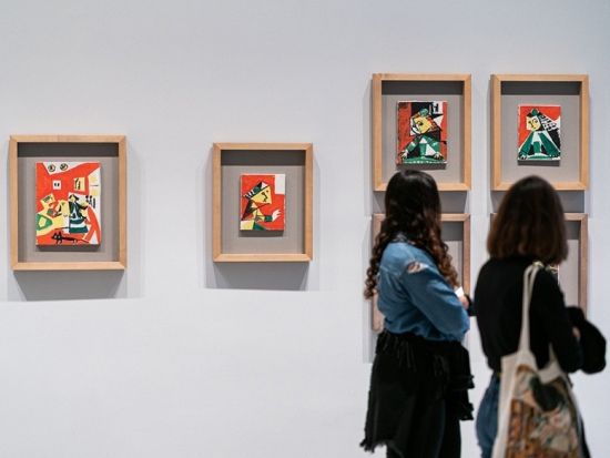 ピカソの足跡をたどる バルセロナ旧市街ウォーキングツアー ピカソ美術館入場券付き＜1時間30分／日本語＞