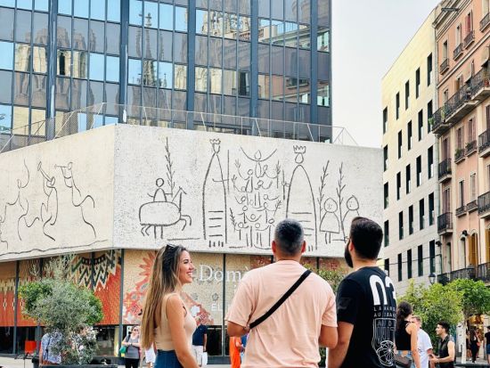 ピカソの足跡をたどる バルセロナ旧市街ウォーキングツアー ピカソ美術館入場券付き＜1時間30分／日本語＞