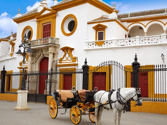 Spain_Seville_Maestranza_shutterstock_520153174