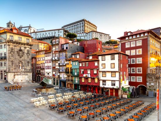 ポルト市内観光半日ツアー 鉄板5か所！ポルト大聖堂＋世界遺産レロ書店＋ドン・ルイス1世橋＋クレリゴス教会＋カルモ教会 ロープウェイにも乗車！＜午前／日本語＞