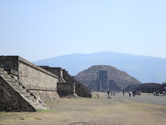 【即予約確定】テオティワカン遺跡*入場チケット事前予約＜現地集合・解散／メキシコシティ＞