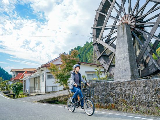 レンタサイクル e-BIKE(電動自転車)でアップダウンも快適！阿蘇の雄大な大自然を満喫する旅＜1～7時間／南小国町＞