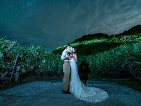 星空フォトツアー 石垣島の美しい星空をバックに写真撮影  雨や曇りの日でもOK 撮影グッズ持ち込み◎＜1組限定の貸切／30～60分／2名～／送迎／石垣島＞