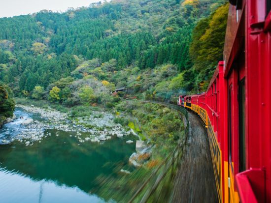 嵯峨野トロッコ列車 片道乗車券 事前予約＜トロッコ嵯峨駅～トロッコ亀岡駅＞