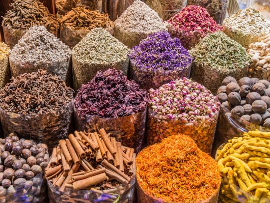 バーレーンのグルメ体験！マナーマ市内ストリートフードツアー＜貸切／午前／午後／英語／往復送迎付き＞