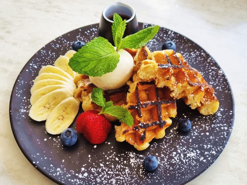 Veltra_Belgian_Waffles_B&G