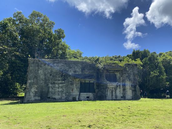 ペリリュー島戦跡ツアー　日本語ガイドと歴史を辿る1日ツアー＜昼食付／送迎付き＞by Rock Island Tour Company