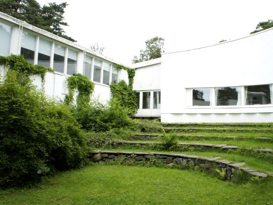 ヘルシンキのデザインめぐり 宿泊ツアー　デザイン地区観光＋アルヴァ・アアルトの自邸＆アトリエ訪問＜3泊4日／ヘルシンキ発＞