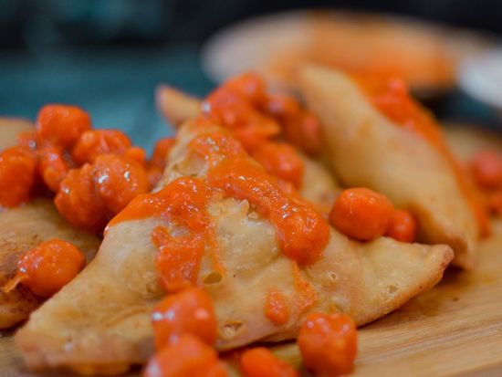 バーレーンのグルメ体験！マナーマ市内ストリートフードツアー＜貸切／午前／午後／英語／往復送迎付き＞