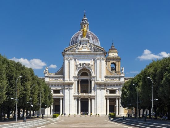 ペルージャ＆世界遺産アッシジ日帰りツアー　サン・フランチェスコ聖堂＋サンタ・マリア・デリ・アンジェリ教会見学＜英語または日本語／フィレンツェ発＞