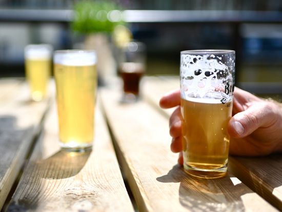 アムステルダム ヨルダン地区グルメウォーキングツアー　名物フードを食べ歩き！ドリンク付き＜英語／約3時間＞