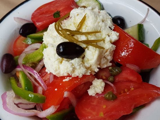 アテネ グルメウォーキングツアー　名物フードを食べ歩き！ドリンク付き＜英語／約4時間＞