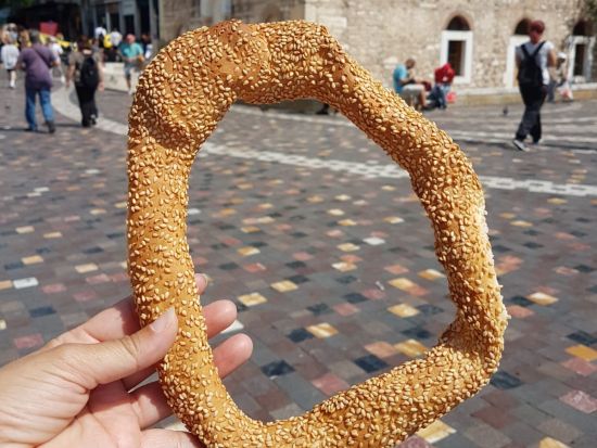 アテネ グルメウォーキングツアー　名物フードを食べ歩き！ドリンク付き＜英語／約4時間＞