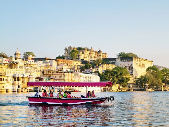 ピチョーラー湖夕景