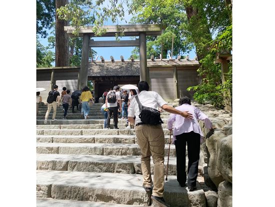 伊勢神宮参拝のイメージ3