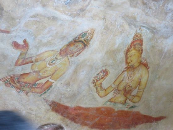 スリランカ4泊5日周遊ツアー　ニゴンボ＆ダンブッラ＆シーギリヤ＆キャンディ＆コロンボ ＜貸切／最大定員6名／食事付き／日本語ガイド＞