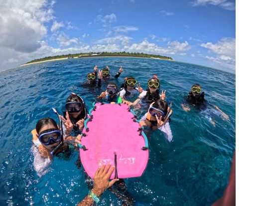 水納島ボートシュノーケリング 冬季限定！夏よりも透き通った綺麗な海を大満喫！4KカメラGoPro撮影データ 無料ダウンロード付き＜11～3月／本部町発＞