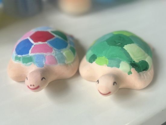 シーサー・ウミガメ・ジンベイザメ色塗り体験 雨の日にピッタリ！素敵な思い出をカタチにして残そう＜約1時間／宮古島＞