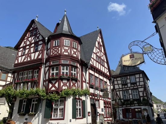 【プライベートツアー】ケルン大聖堂＆ライン川＜車＋ドライバーガイド貸切／日本語／フランクフルト発＞ by [みゅう]