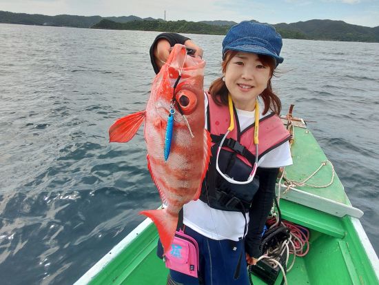 【貸切】奄美大島北部伝統「サバニ舟」で船釣り体験　初心者向け・最大3名様の少人数制　＜午前または午後／約2.5～3時間＞ by Maze奄美