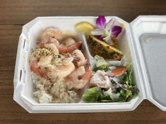 ノースショア（ハレイワ）観光　カヤックまたはSUP体験でウミガメウォッチング＋ハレイワの町散策　選べるランチ付き＜1日／日本語ガイド＞