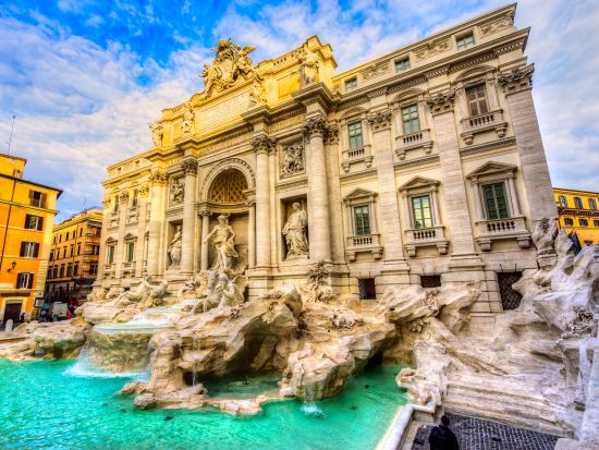 ショッピングなど好きなコースから選べる！ローマ街歩きプライベートツアー　ベテランアシスタントがサポート＜貸切／日本語／午前or午後／ローマ発＞by Mybus