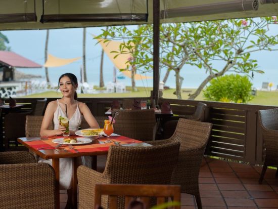 シンガポール発ビンタン島 日帰りツアー マリンスポーツ＜日本語ガイド／昼食＞ by JTB