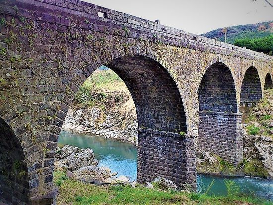 日本一の「院内・石橋群」と安心院「鏝絵」めぐり2