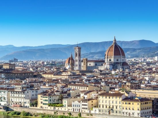 【プライベートツアー】ウフィツィ美術館入場＆フィレンツェ観光 ミケランジェロ広場の絶景パノラマ＜日本語公認ガイド／昼食付き／フィレンツェ発＞by Mybus