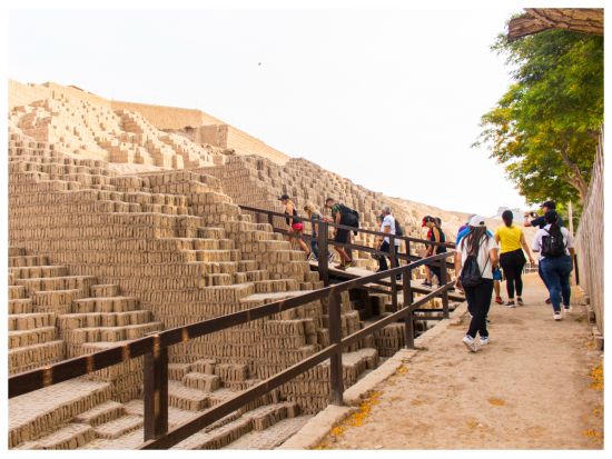 ワカ・プクヤーナ遺跡とワカ・マテオ・サラド ＜半日／貸切／送迎付き／リマ発＞