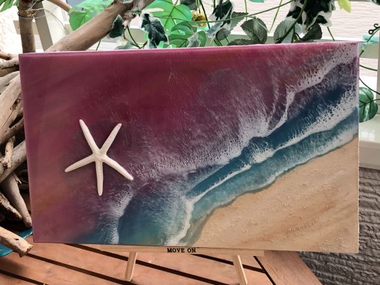 レジンアート体験 手ぶらで気楽に楽しむ♪お好みのデザインを選んであなただけのアートを作りましょう＜60分～90分／1組貸切／北谷町＞