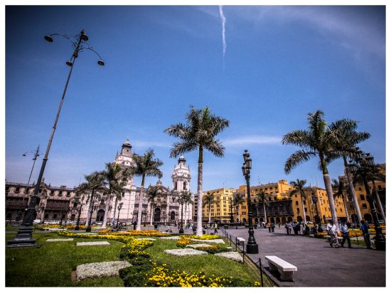 世界遺産リマ歴史地区プライベート観光ツアー！恋人たちの公園にもご案内＜3時間／貸切／日本語or英語ガイド／リマ発＞