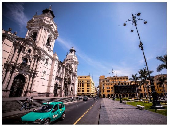 世界遺産リマ歴史地区プライベート観光ツアー！恋人たちの公園にもご案内＜3時間／貸切／日本語or英語ガイド／リマ発＞