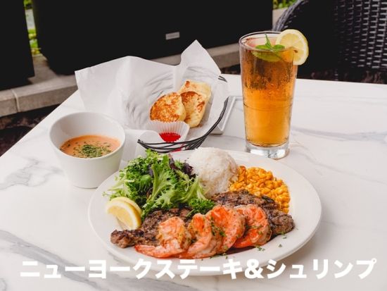 リリハ・ベーカリー　食事券＆事前予約　人気の老舗ベーカリー＆レストランでアメリカンスタイルのお食事＜夕食／ワイキキ店・アラモアナ店＞