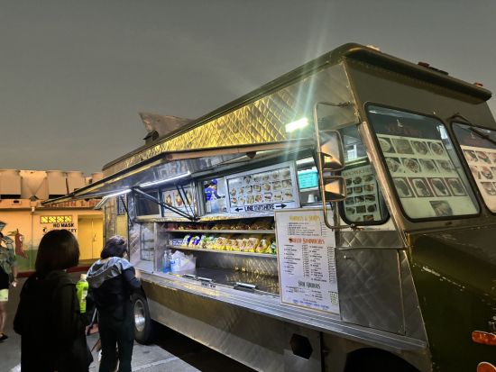 デデドの朝市シャトルチケット　週末の早朝に開催されるファーマーズマーケットでお買い物＜土曜日限定／スマートフォンでEチケット取得＞ 