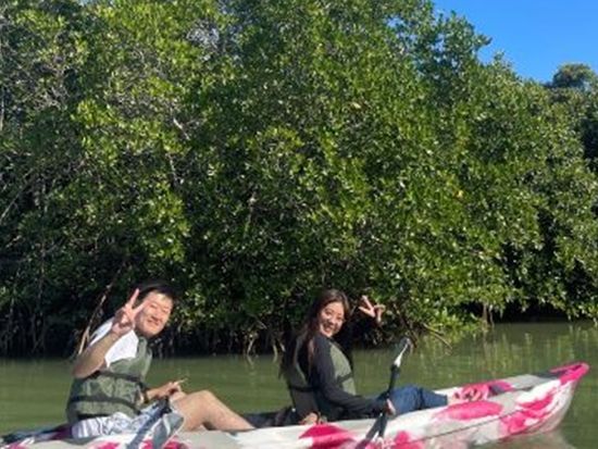 マングローブカヤックツアー 魅力あふれるマングローブジャングルの秘境スポットにご案内＜約1.5時間／写真データ付／宮古島＞