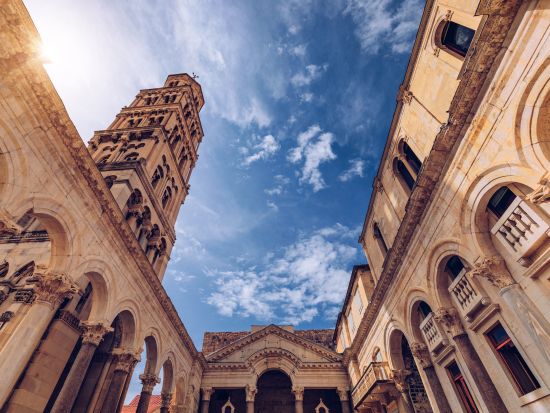 スプリット市内 半日観光 ウォーキングツアー＜英語／スプリット発＞