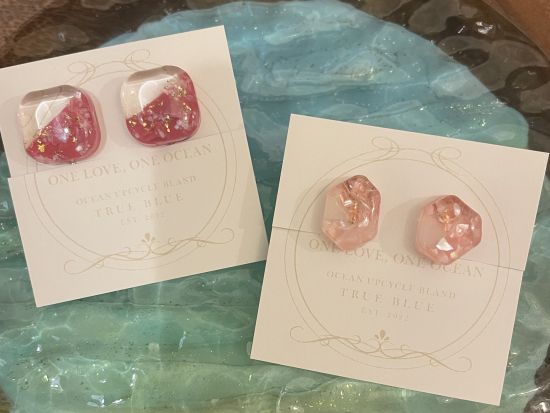 海洋プラスチック・アクセサリー作り 海のゴミが可愛く素敵なアクセサリーに大変身！雨の日にもオススメ◎＜約2時間／古宇利島＞